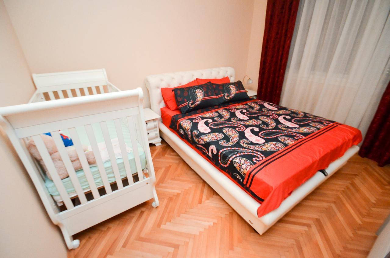 Central Apartment Котор Екстериор снимка