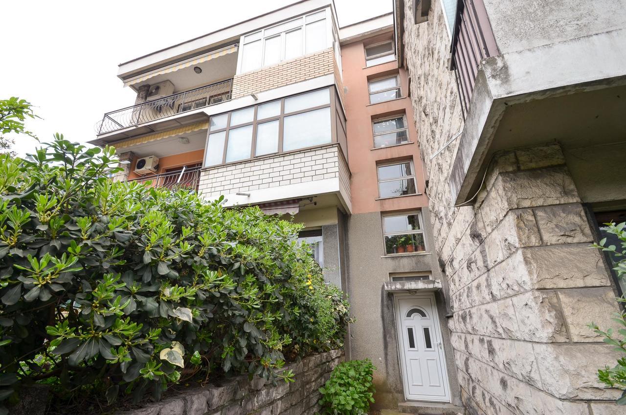 Central Apartment Котор Екстериор снимка