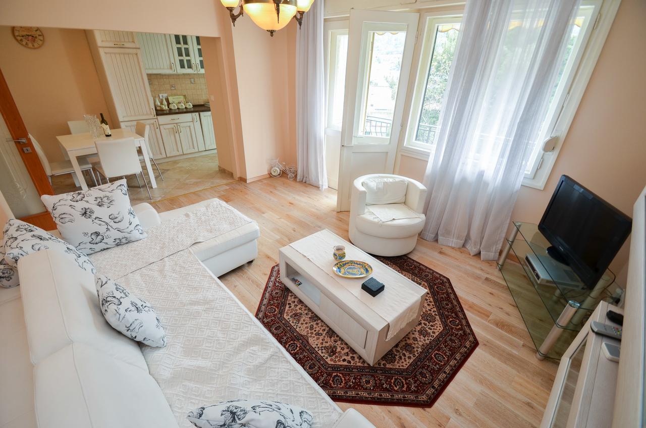 Central Apartment Котор Екстериор снимка